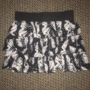 Black and White Ruffled Cute Mini Skirt